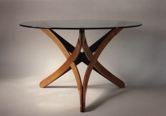 star dining room table